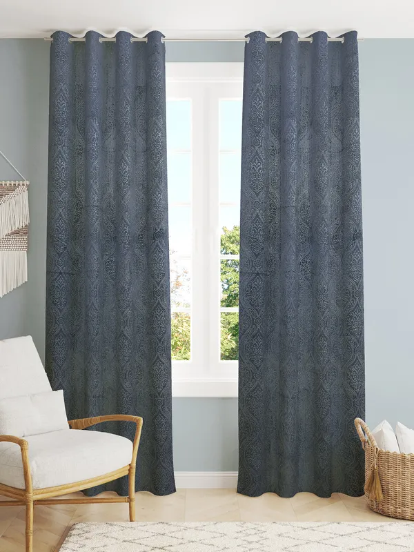 Pack_Of_2_Grey_Velvet_Curtains_For_Long_Door/Door/Window