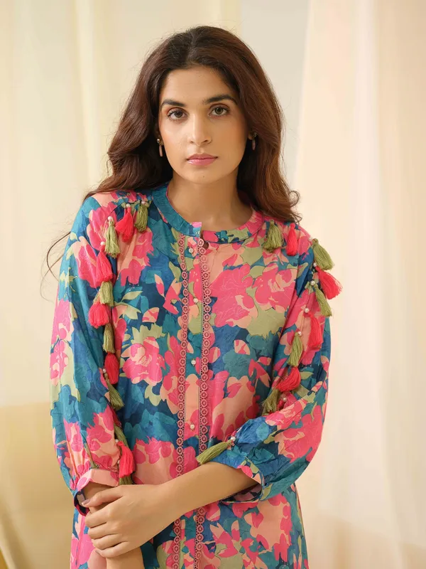 Multi_Printed_Tunic_With_Printed_Trousers