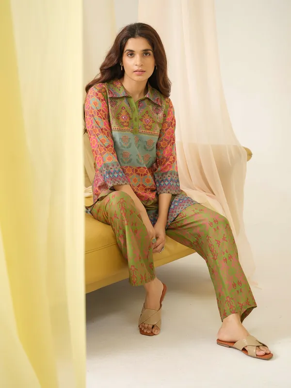 Multi_Shirt_Collar_Printed_Tunic_Palazzos