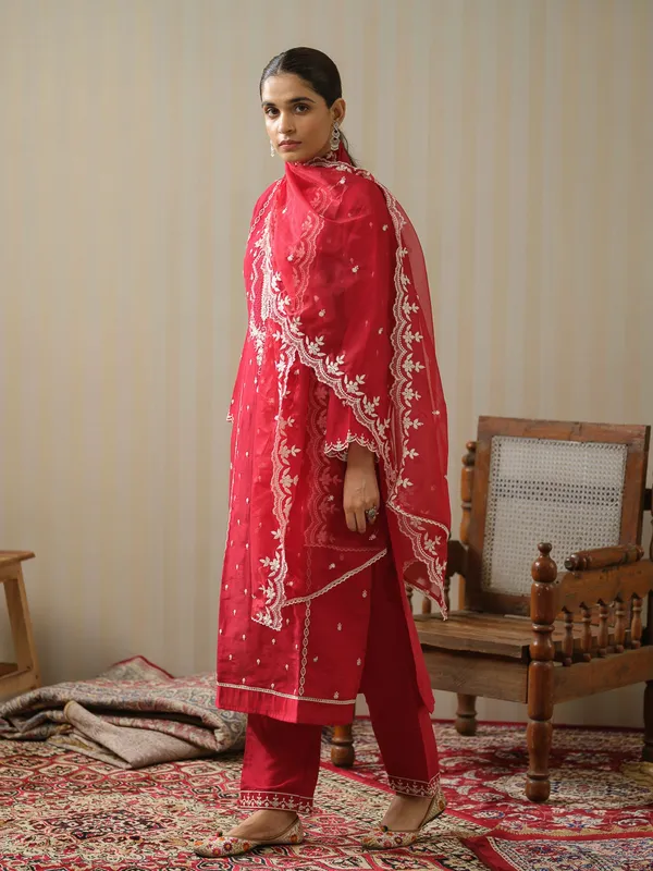 Red_Woven_Design__Straight_Kurta_and_Trousers_With_Dupatta