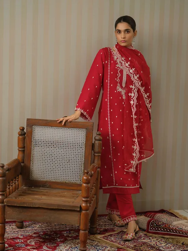 Red_Woven_Design__Straight_Kurta_and_Trousers_With_Dupatta