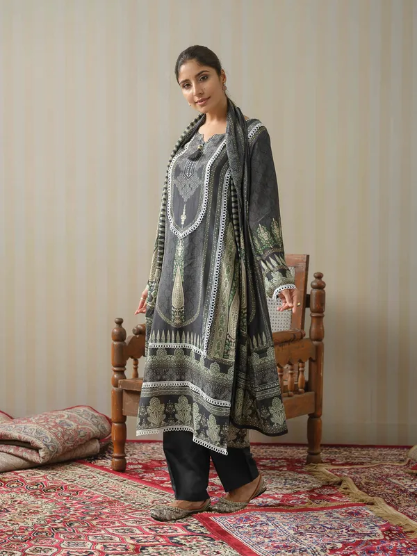 Grey_Printed_Ethnic_Motifs_Straight_Kurta_and_Trousers_With_Dupatta