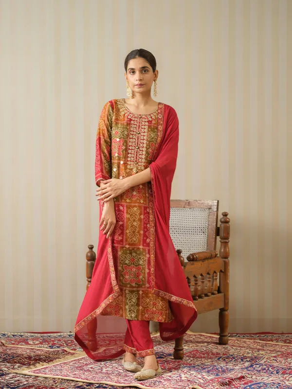 Pink_Printed_Bandhani_Straight_Kurta_and_Trousers_With_Dupatta