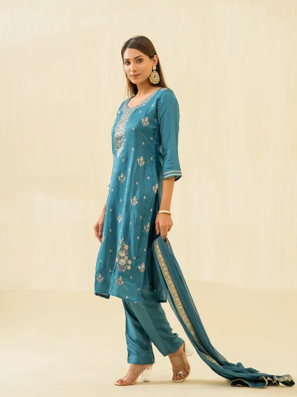 Teal_Embroidered_Calf_Length_Festive_Kurti_and_Trousers_With_Dupatta