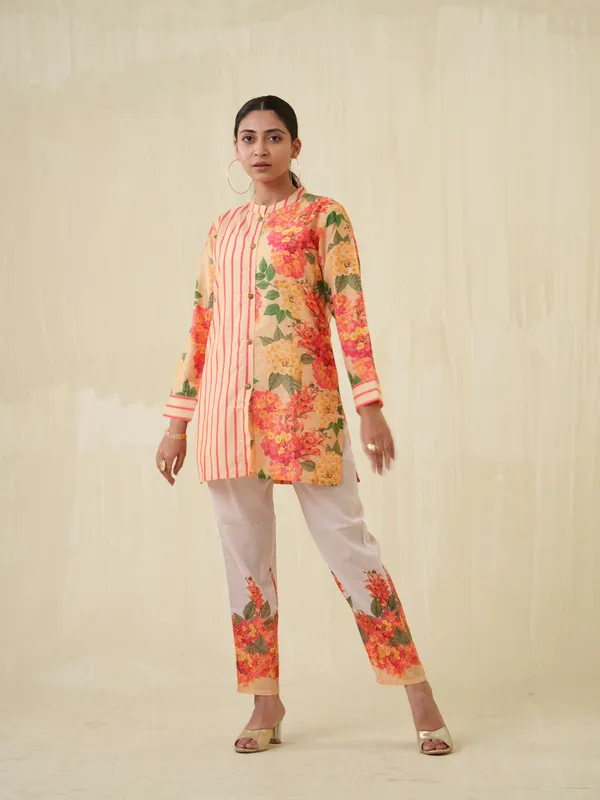 Orange_&_White_Casual_Printed_Regular_Top_and_Trousers
