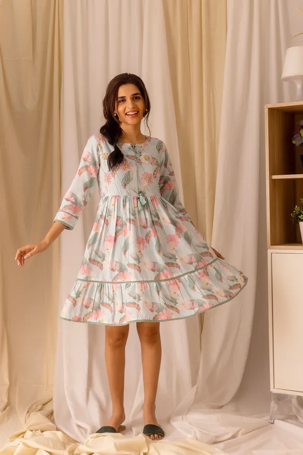 Blue_Printed_Three-Quarter_Sleeves_Tops