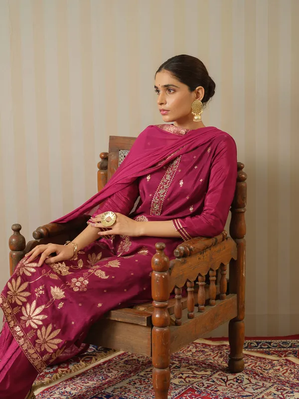 Magenta_Embroidered_Woven_Design_Straight_Kurta_and_Trousers_With_Dupatta