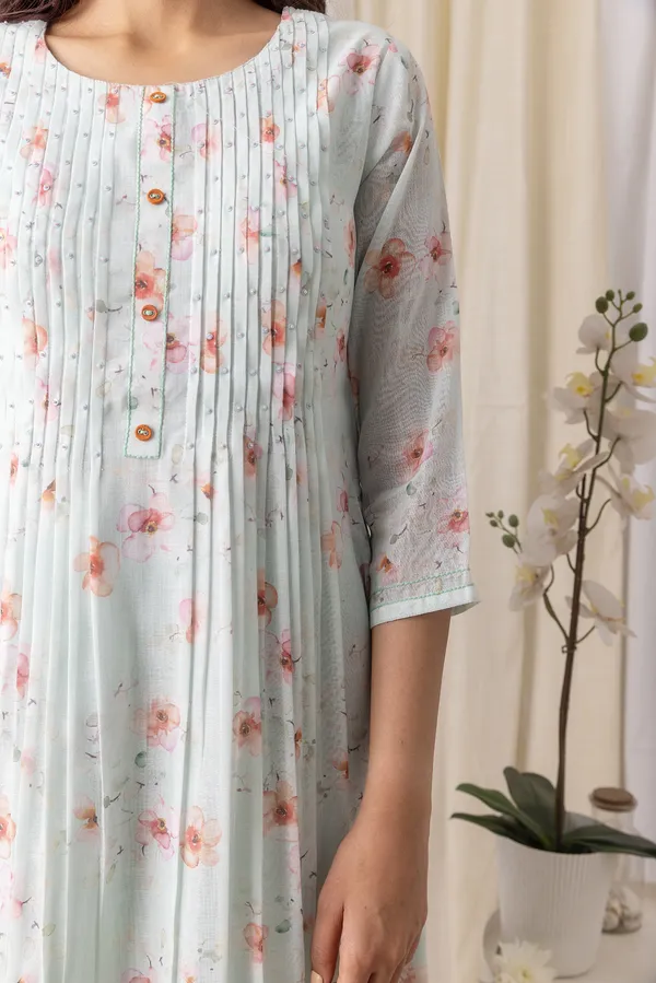 Women_Turquoise_Blue_A-Line_Beads_and_Stones_Kurta_and_Trousers_With_Dupatta