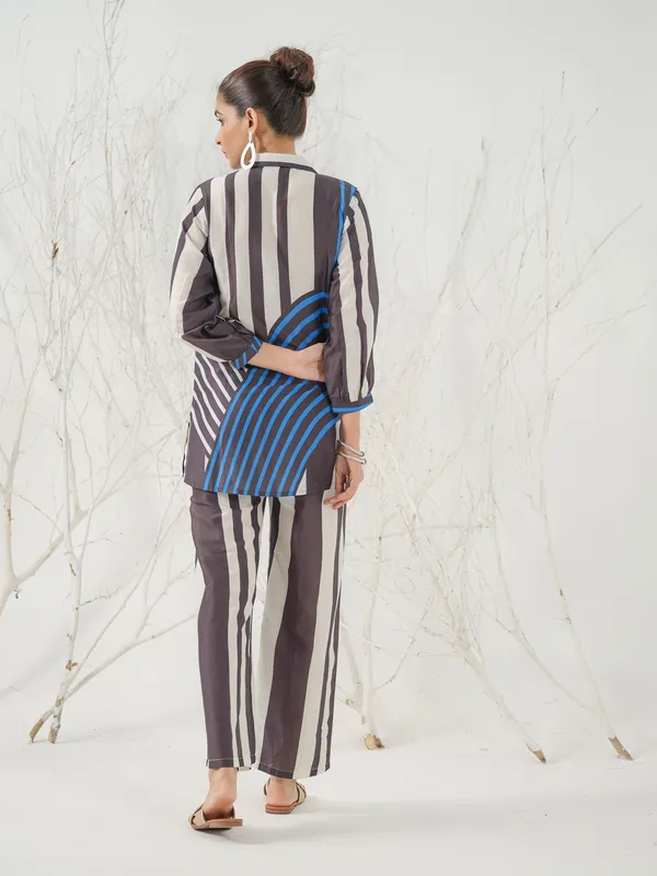 Black_Printed_Shirt_With_Printed_Palazzos
