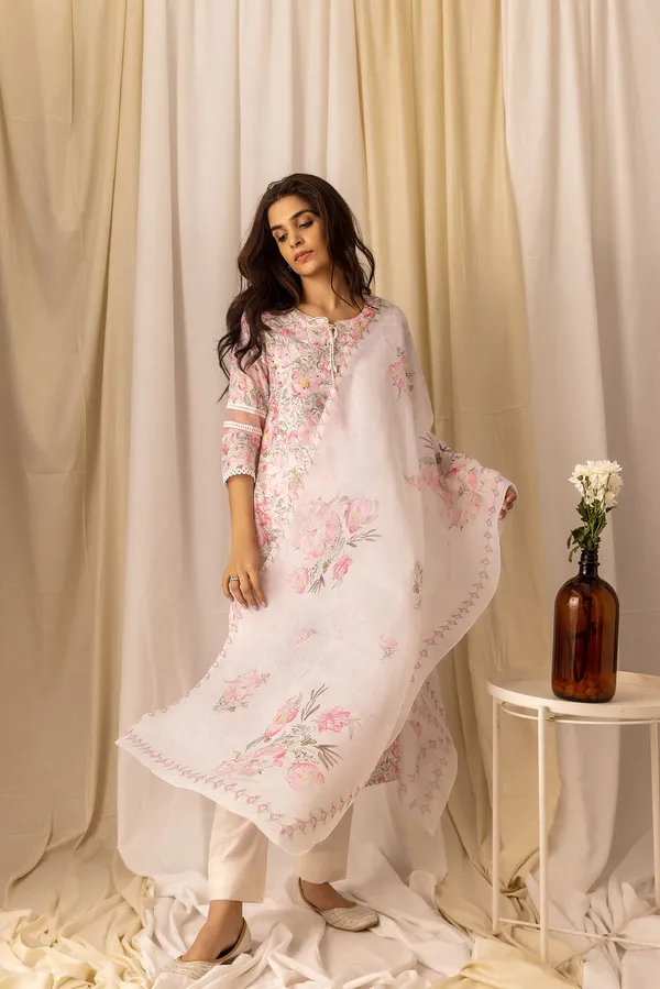 Women_Pink_A-Line_Sequinned_Kurta_and_Trousers_With_Dupatta