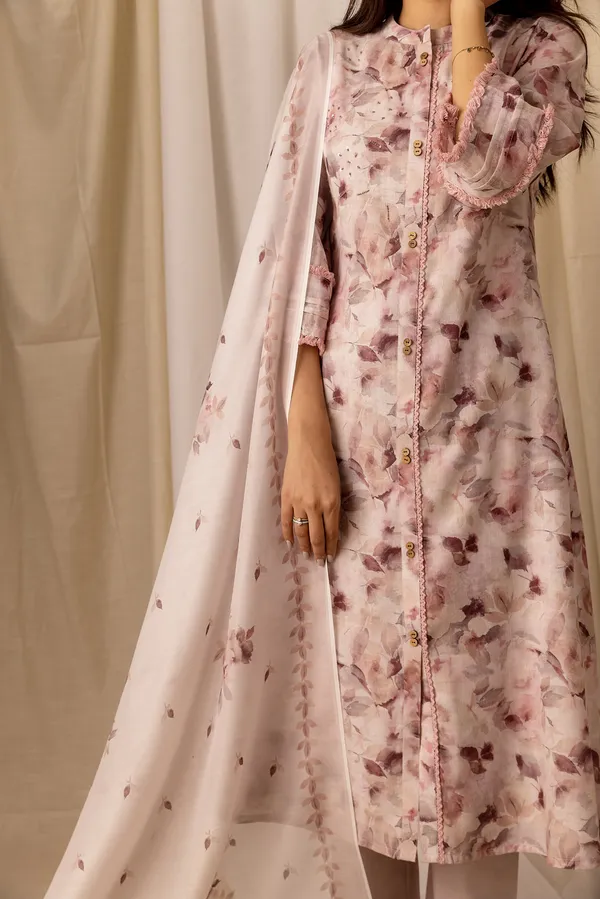 Off_White_Floral_Printed_A-Line_Kurta_and_Trousers_With_Dupatta