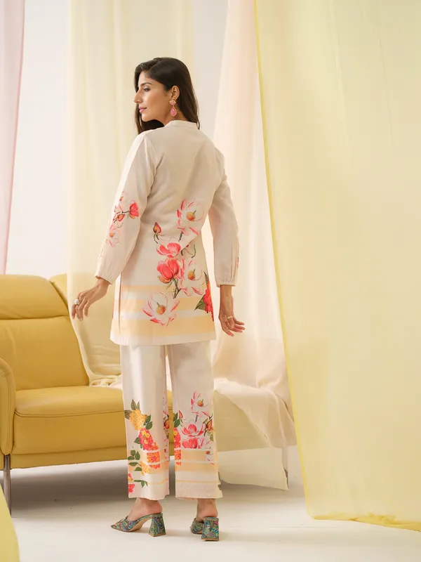 White_&_Orange_Mandarin_Collar_Printed_Tunic_Palazzos