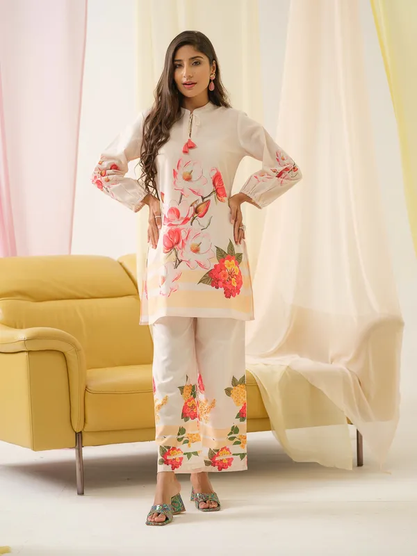 White_&_Orange_Mandarin_Collar_Printed_Tunic_Palazzos