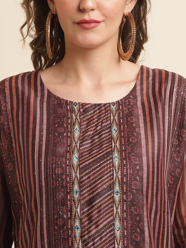 Brown_Floral_Printed_Straight_Kurta_and_Trousers_With_Dupatta