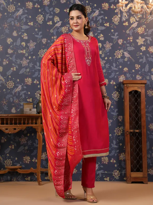 Women_Pink_Embroidered_Straight_Kurta_and_Palazzos_With_Dupatta