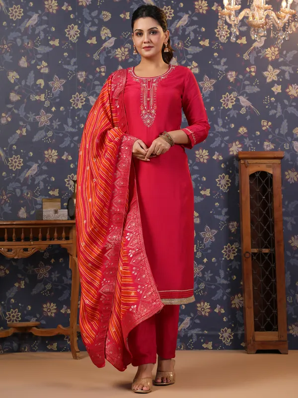 Women_Pink_Embroidered_Straight_Kurta_and_Palazzos_With_Dupatta