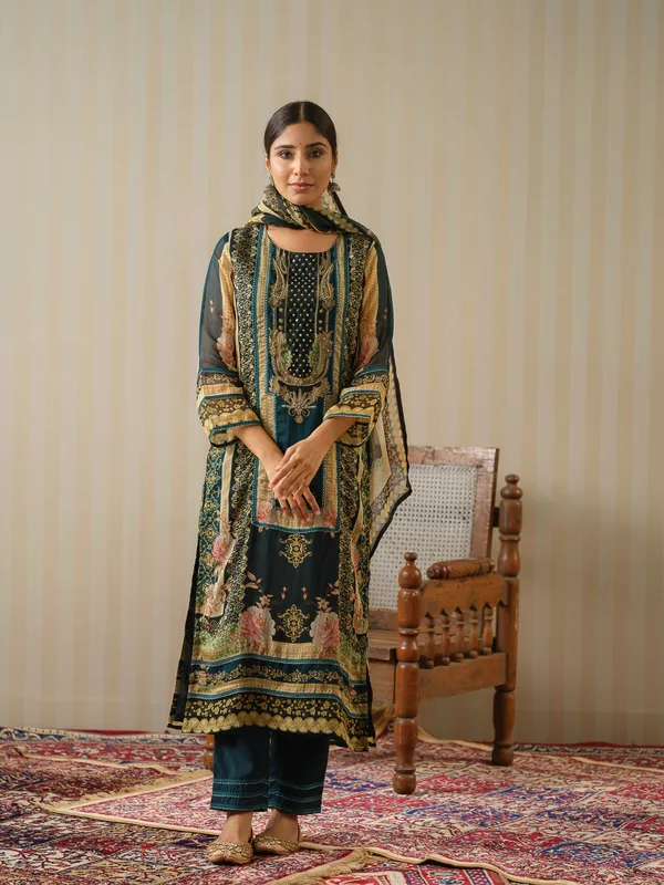 Green_Printed_Floral_Straight_Kurta_and_Trousers_With_Dupatta