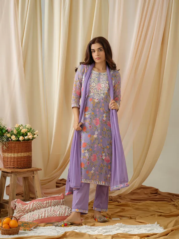women_Purple_Floral_Printed_Kurta_and_Trousers_With_Dupatta