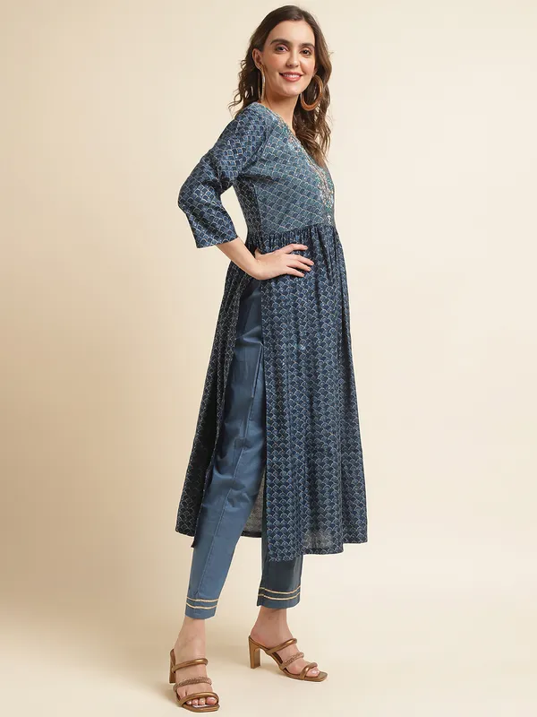 Blue_Yoke_Design_A-Line_Kurta_and_Trousers_With_Dupatta