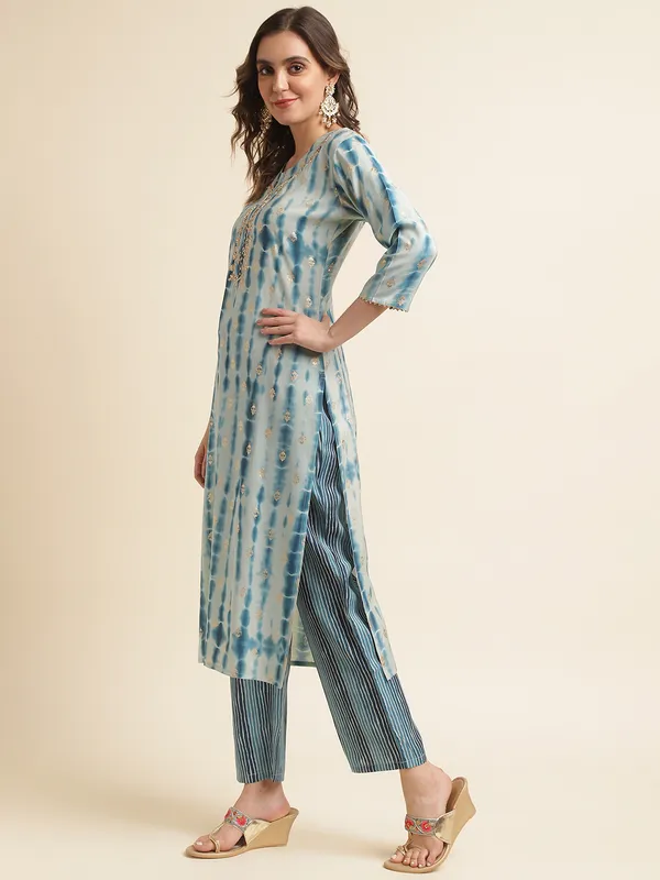 Blue_Geometric_Embroidered_Straight_Kurta_and_Trousers_With_Dupatta