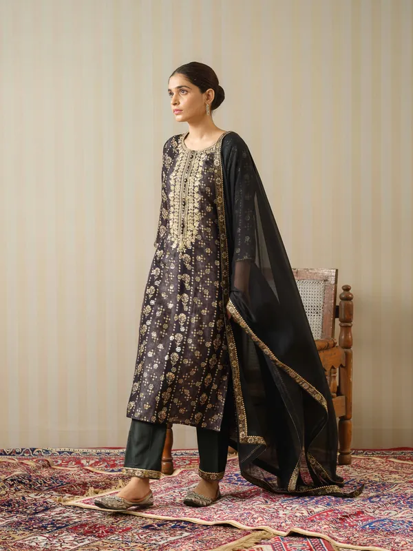 Black_Embroidered_Floral_Straight_Kurta_and_Trousers_With_Dupatta