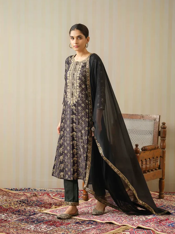 Black_Embroidered_Floral_Straight_Kurta_and_Trousers_With_Dupatta