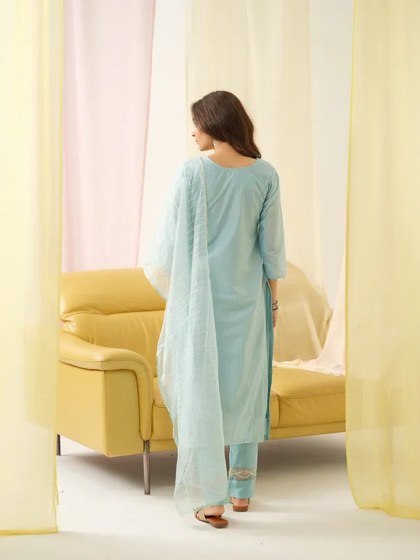 Sea_Green_Yoke_Design_Woven_Design_Straight_Kurta_and_Trousers_With_Dupatta