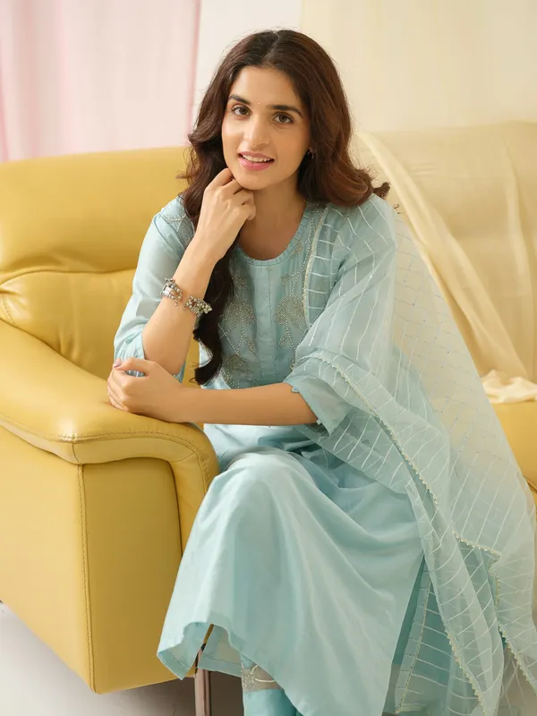 Sea_Green_Yoke_Design_Woven_Design_Straight_Kurta_and_Trousers_With_Dupatta