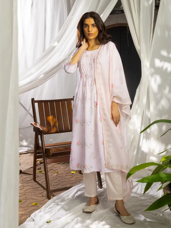 White_&_Pink_Floral_Printed_Straight_Kurta_With_Trousers_and_Dupatta