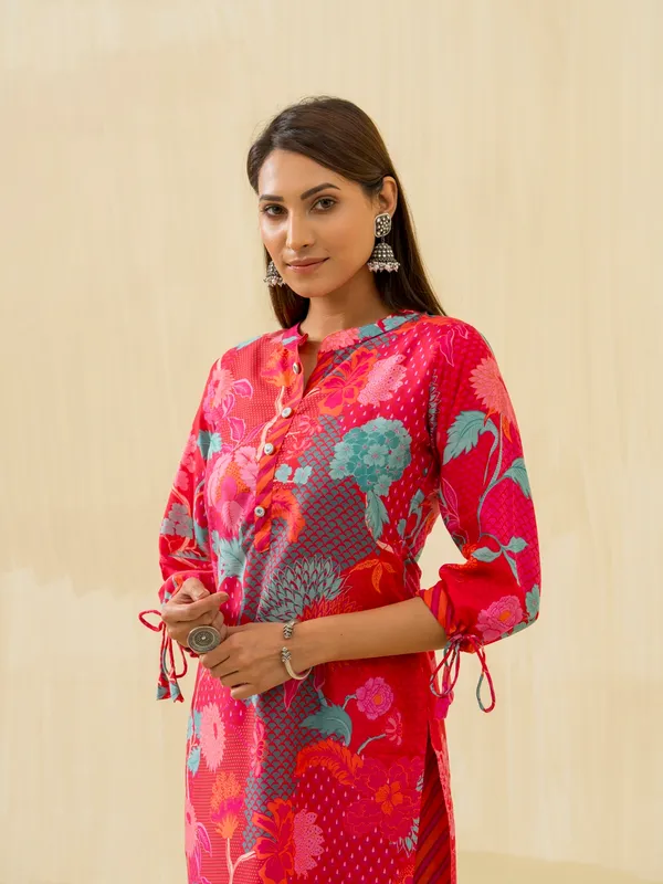 Red_Floral_Printed_Straight_Kurta_and_Palazzos