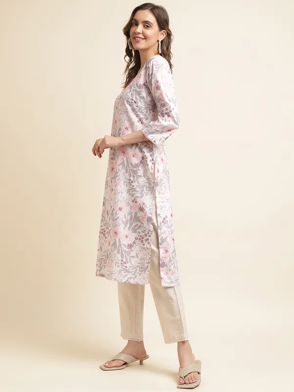 Women_Green_Floral_Straight_Kurta_Sets