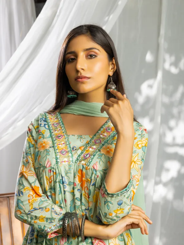 Green_&_Mustard_Floral_Printed_A-Line_Kurta_and_Trousers_With_Dupatta