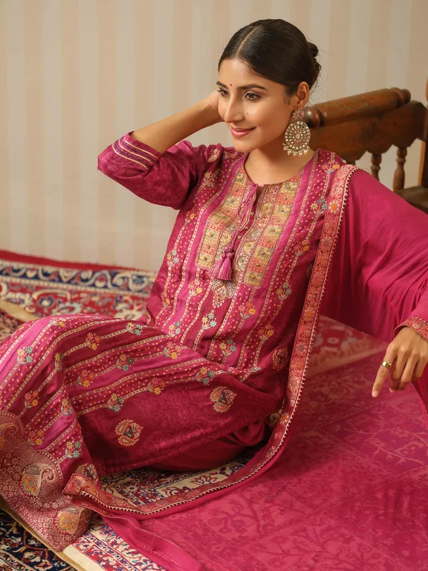 Magenta_Embroidered_Woven_Design_Straight_Kurta_and_Trousers_With_Dupatta