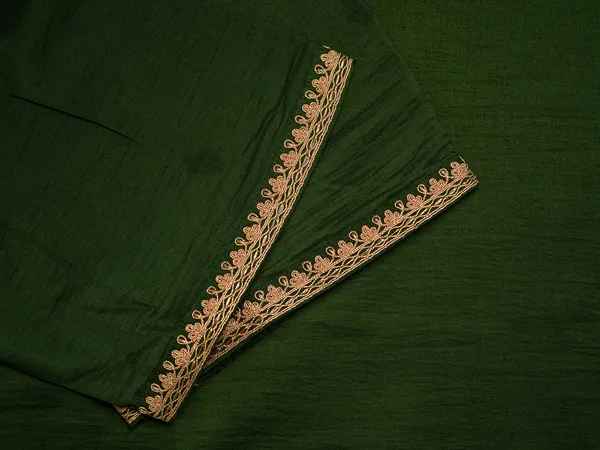 Green_Yoke_Design_Woven_Design_Straight_Kurta_and_Trousers_With_Dupatta