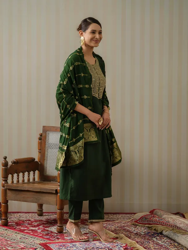 Green_Yoke_Design_Woven_Design_Straight_Kurta_and_Trousers_With_Dupatta