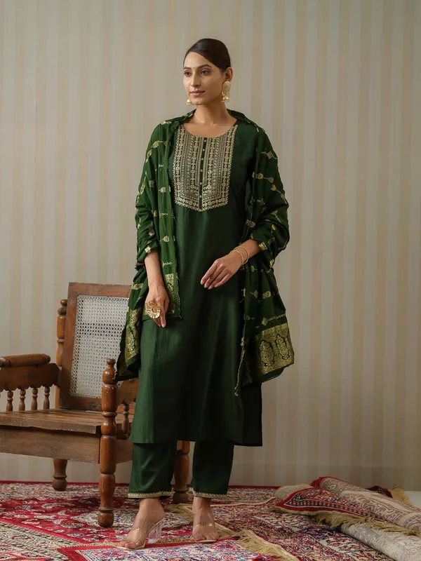 Green_Yoke_Design_Woven_Design_Straight_Kurta_and_Trousers_With_Dupatta