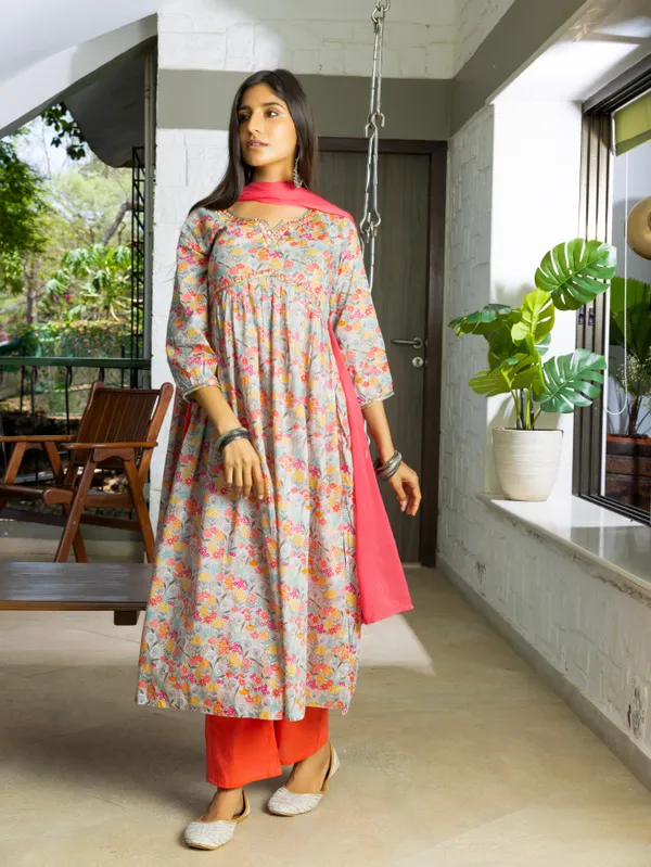 Grey_Floral_Printed_A-Line_Kurta_and_Trousers_With_Dupatta