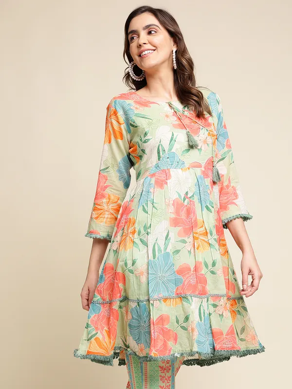 Women_Green_Regular_Printed_Floral_Tops_with_Trousers