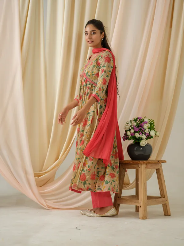 women_Grey_Printed_Kurta_set