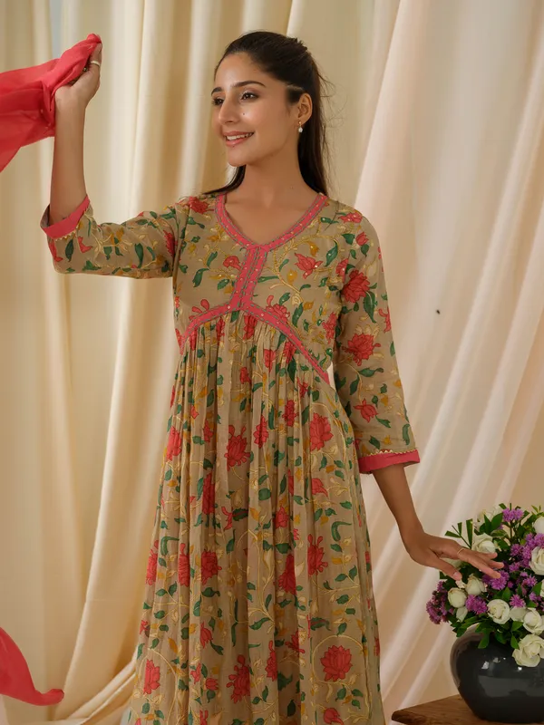 women_Grey_Printed_Kurta_set