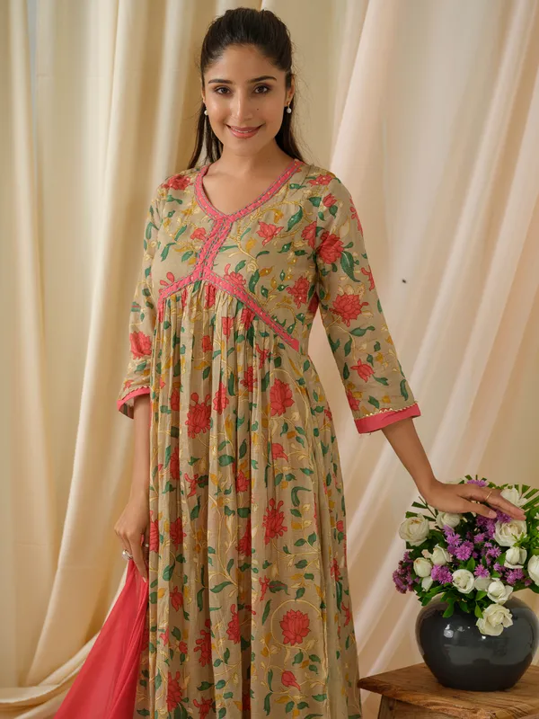 women_Grey_Printed_Kurta_set