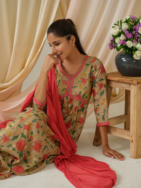 women_Grey_Printed_Kurta_set