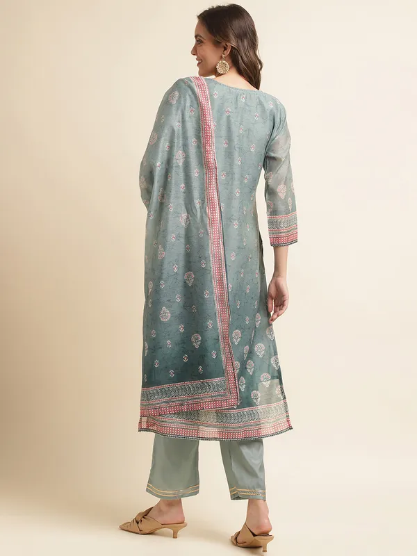 Women_White_Floral_Straight_Kurta_Sets