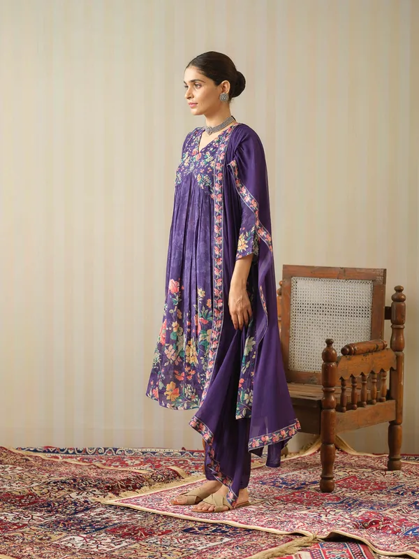 Purple_Printed_Floral_A-Line_Kurta_and_Trousers_With_Dupatta