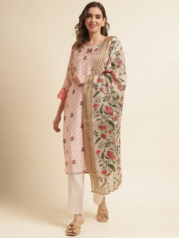 Women_White_Floral_Straight_Kurta_Sets