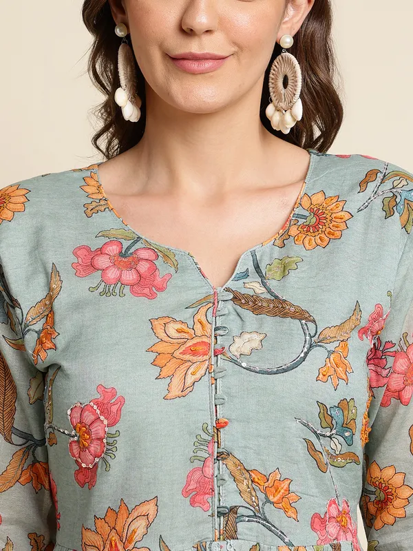 Women_Green_Regular_Printed_Floral_Tops