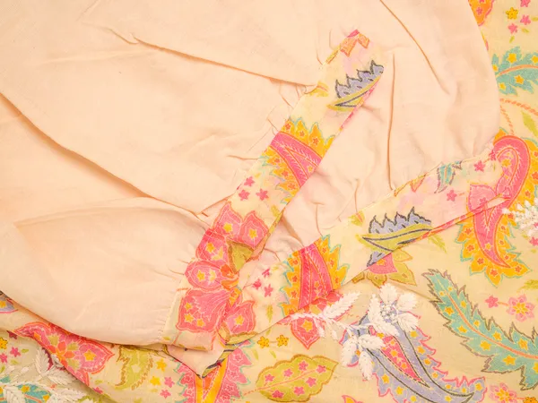 White_Yoke_Design_Floral_Straight_Kurta_and_Trousers_With_Dupatta