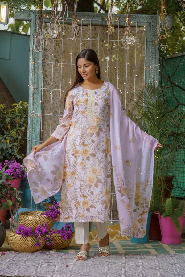 women_Mustard_Floral_Printed_Kurta_Sets