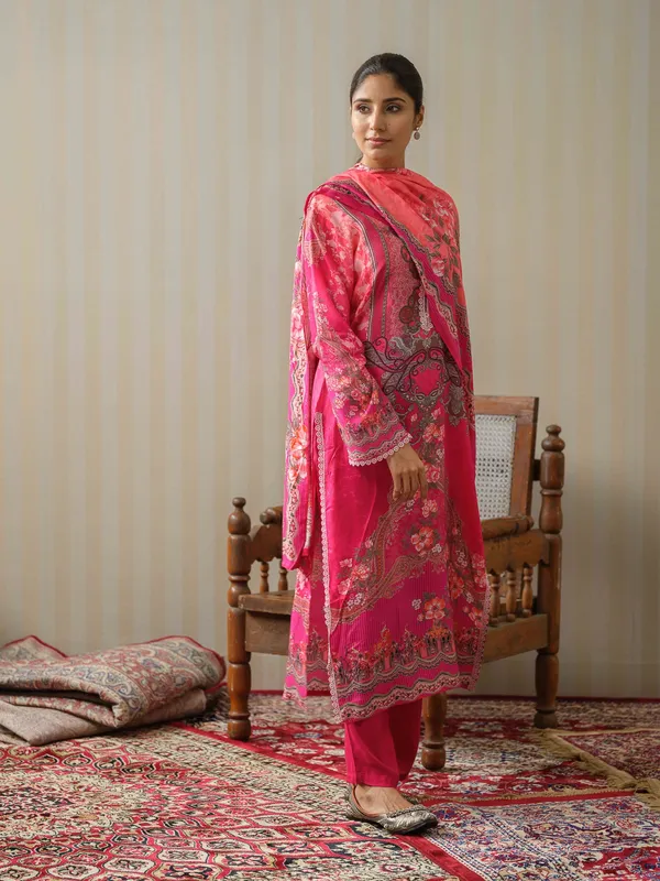 Pink_Printed_Floral_Straight_Kurta_and_Trousers_With_Dupatta