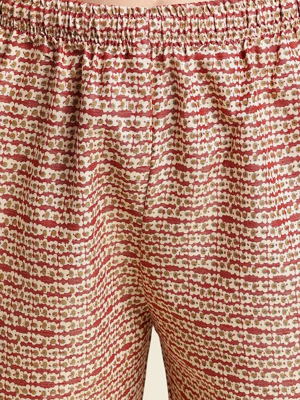 Beige_Floral_Printed_Straight_Kurta_and_Trousers